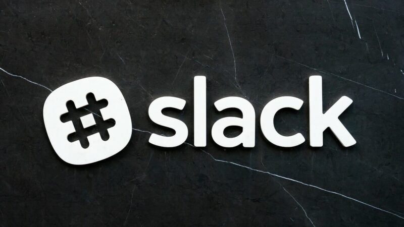 Slackの絵文字が反映されない